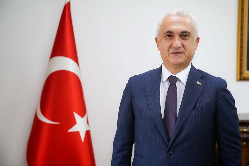 Valimiz Sayın Avni Çakır'ın "Anneler Günü" Mesajı